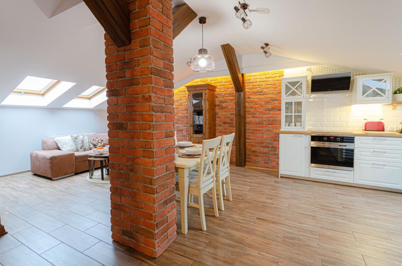 Bronowicka Premium Apartment - 52M2 With Private Parking Kraków Exteriör bild